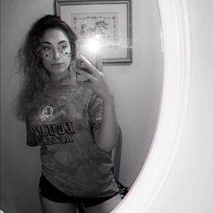 Meet your Posher, Tori